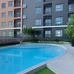 New 1-Bedroom Condo For Rent 0 Meters From Bts Wutthakat