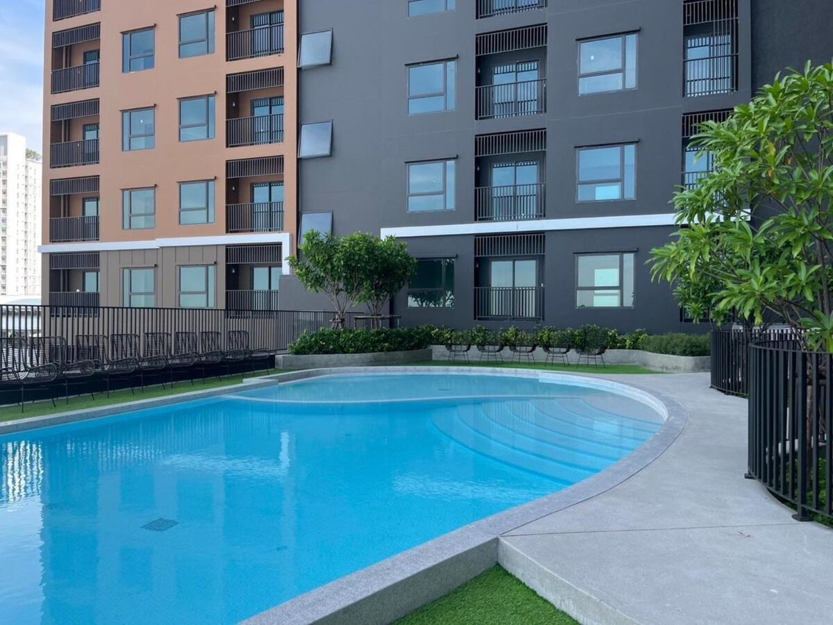 New 1-bedroom For Rent 0 Meters From Bts Wutthakat Apartment *