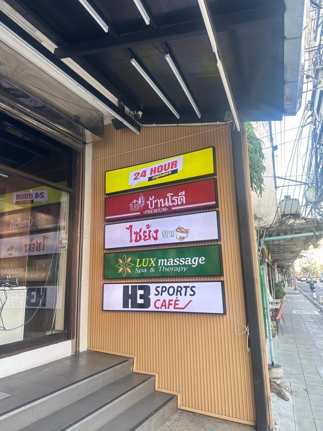New 1-bedroom For Rent 0 Meters From Bts Wutthakat Apartment Bangkok