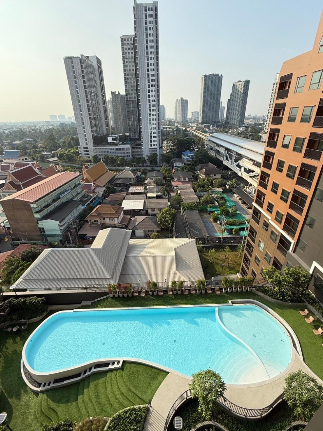 New 1-bedroom For Rent 0 Meters From Bts Wutthakat Apartment *