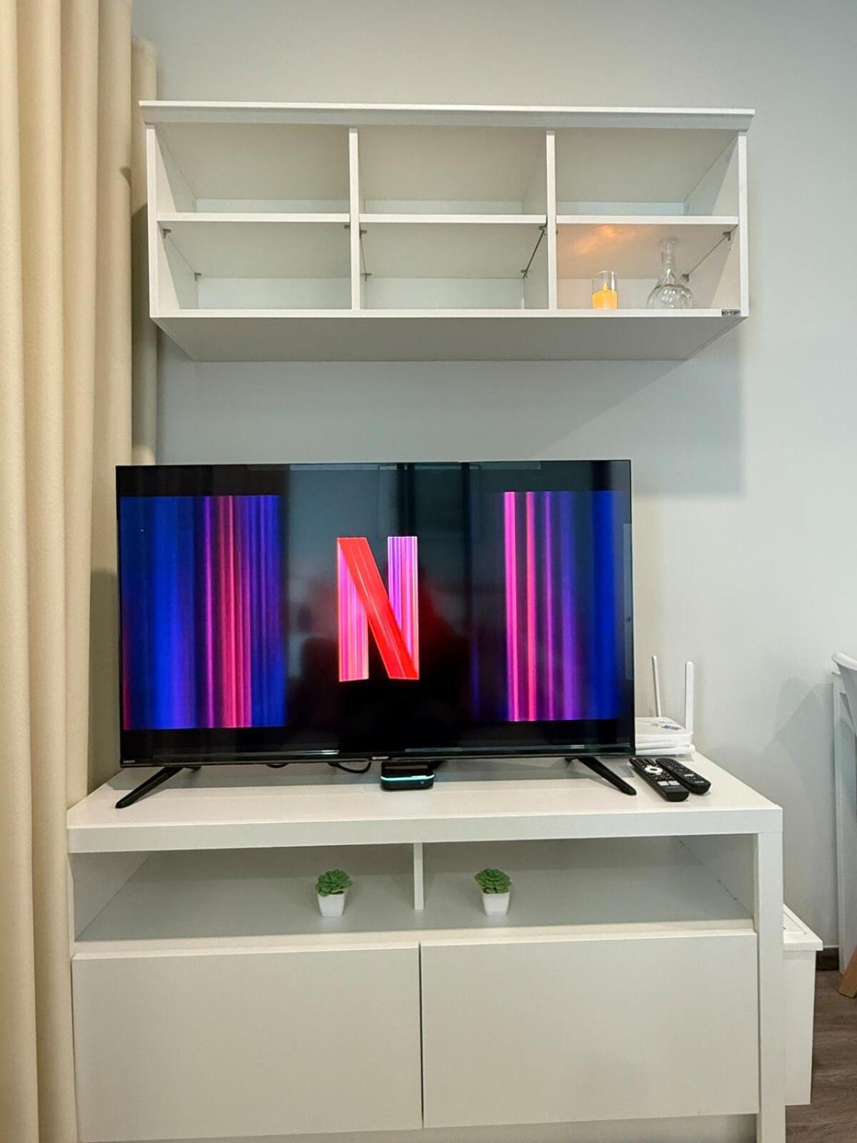 New 1-bedroom For Rent 0 Meters From Bts Wutthakat * Bangkok