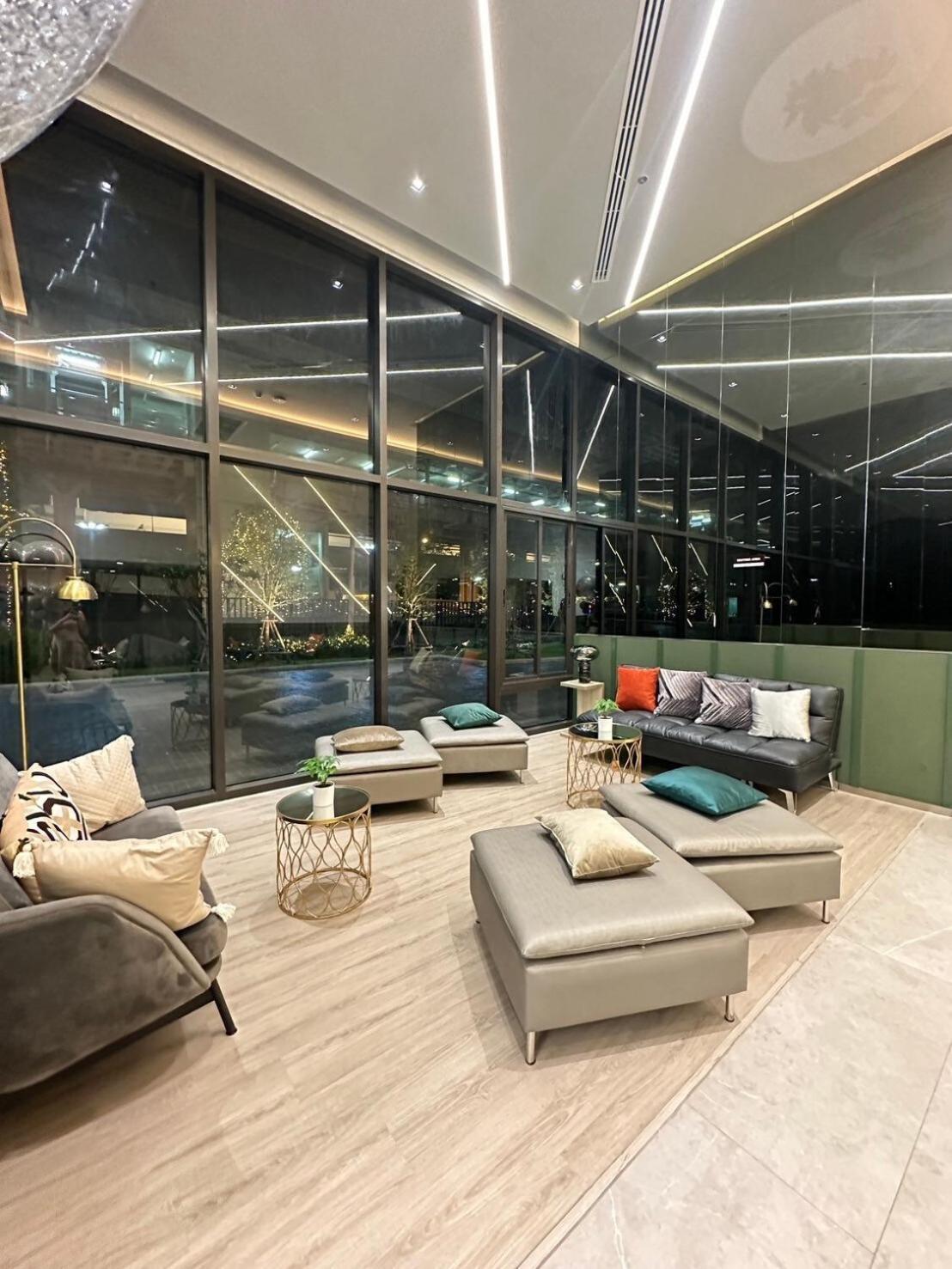 New 1-bedroom For Rent 0 Meters From Bts Wutthakat Bangkok